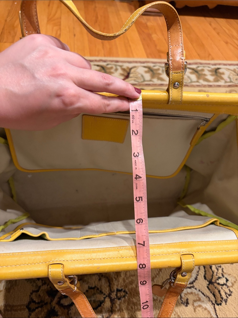 Rare Coach Yellow and Green Shoulder Bag with Soho Buckle and Turnlocks 9367 - Picture 12 of 12